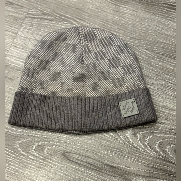 Louis Vuitton Damier Petit Beanie - Picture 2 of 4